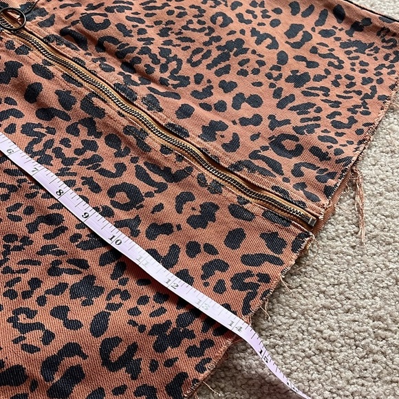 “Free People: Leopard Skirt size 2” - Picture 4 of 8